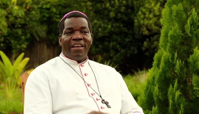 Dom Hiiboro Kussala, Bispo de Tombura, discordou do Governo do Sudão do Sul e destacou a importância da igreja como lugar de conforto espiritual para as pessoas que sofrem na pandemia.